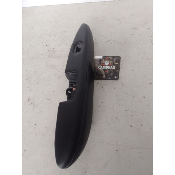 Moldura Acabamento Puxador Traseiro Esquerdo Honda Hrv 2017