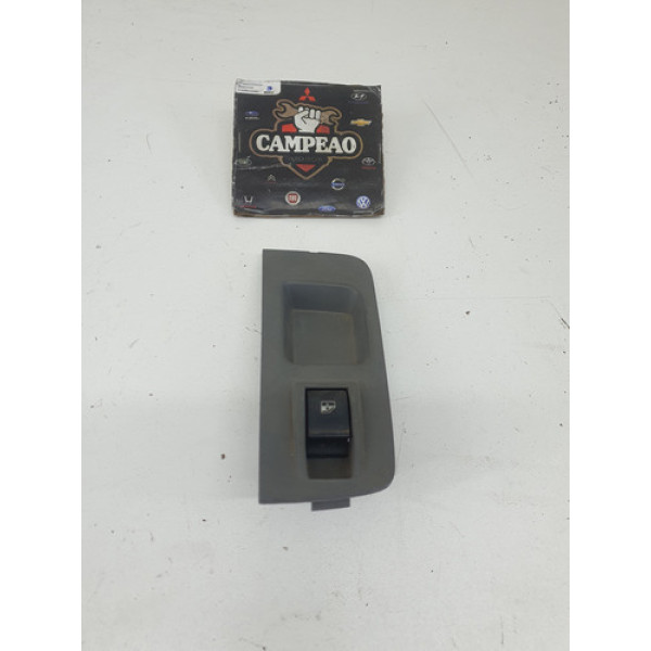 Botão Vidro Dianteiro Direito Fiat Grand Siena 2013