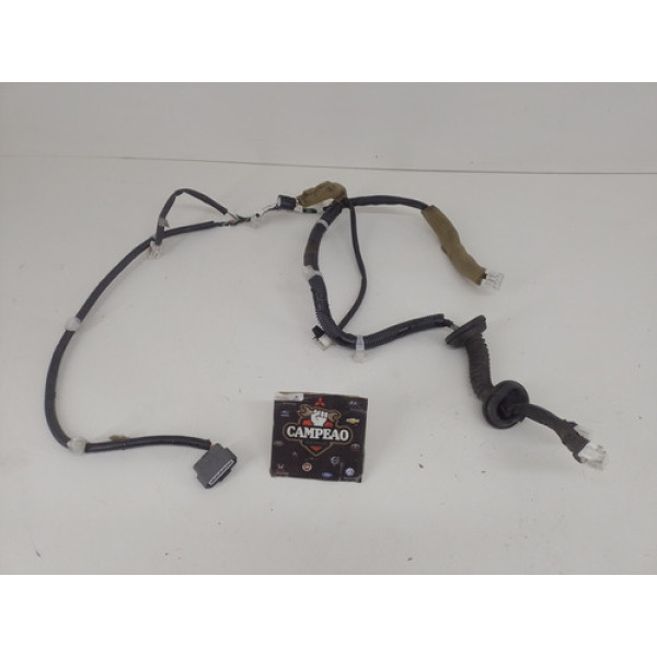 Chicote Porta Dianteira Direita Nissan Versa 2016