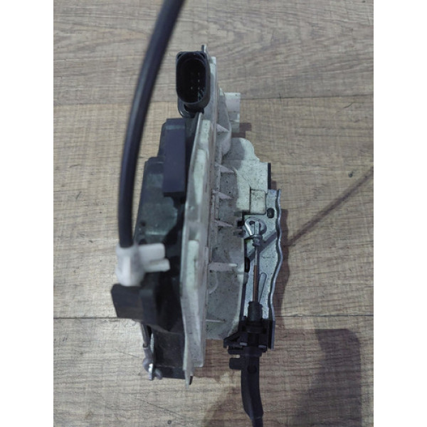 Fechadura Dianteira Esquerda Passat Cc 