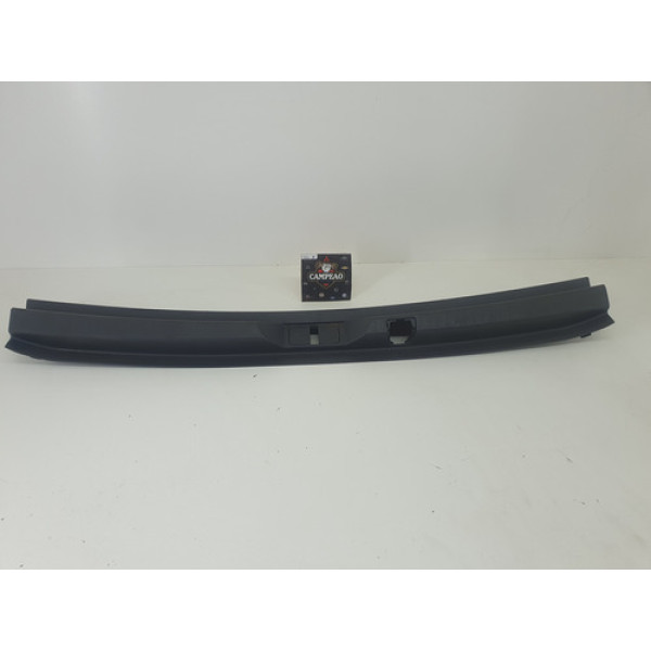 Soleira Porta Malas Renault Captur 2019