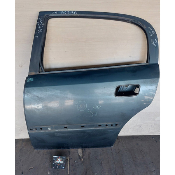 Porta Traseira Esquerda Astra Sedan 2005 Com Detalhe