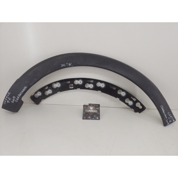 Moldura Paralama Traseiro Esquerdo Renault Captur 2019 C/det