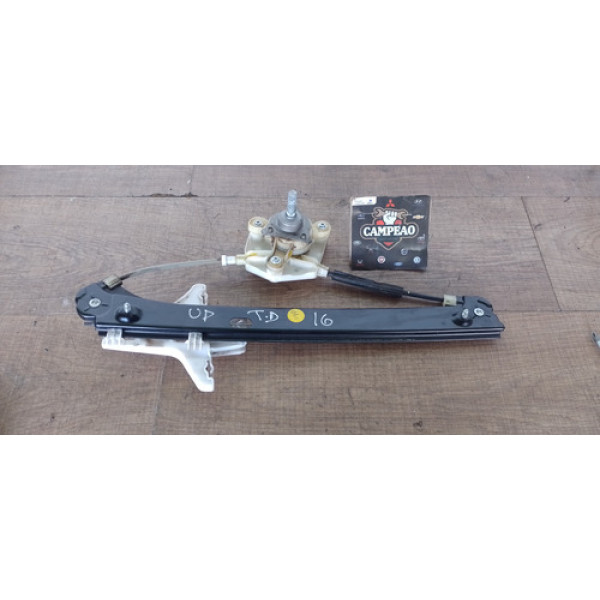 Máquina De Vidro Manual Traseira Direita Volkswagen Up 2016