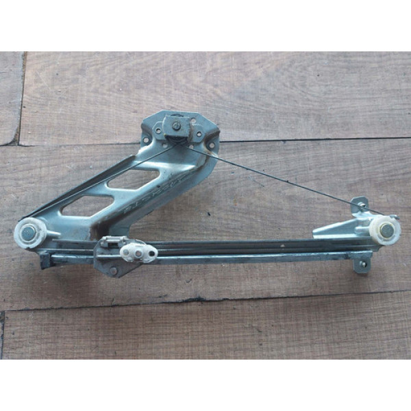 Maquininha De Vidro Traseira Esquerda Corsa Clássic 