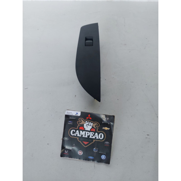 Botão Vidro Dianteiro Direito Toyota Corolla 2021