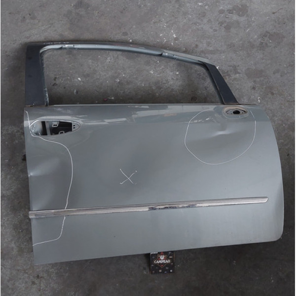 Porta Dianteira Direita Fiat Linea 2015 Com Detalhes