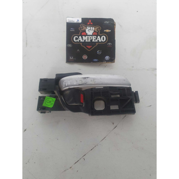 Maçaneta Interna Dianteira Direita Honda Fit 2015 C/detalhe