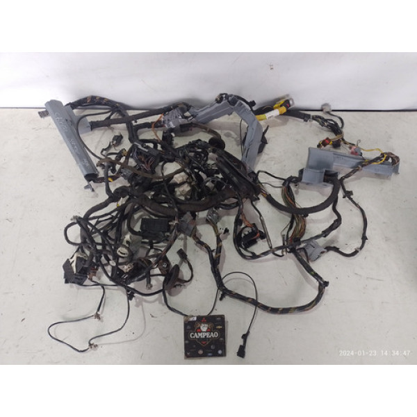 Chicote Carroceria Chevrolet Cruze 1.8 2014 Hatch