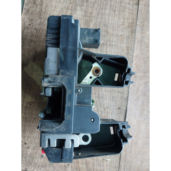 Fechadura Traseira Esquerda Zafira 2009