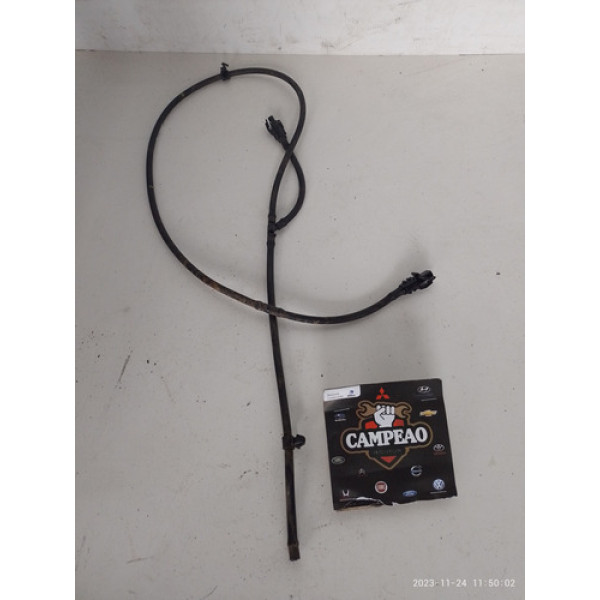 Burucutu Esguicho Capo Hyundai I30 2010