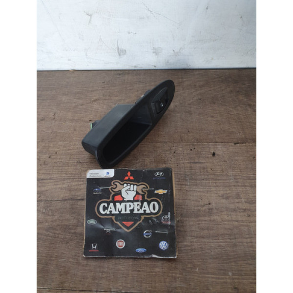 Botão Vidro Traseiro Direito Fiat Linea 2015