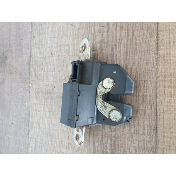 Fechadura Tampa Traseira Fiat Idea 2013