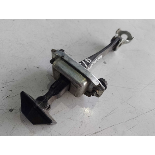 Limitador Porta Traseira Direita Nissan Versa 2016