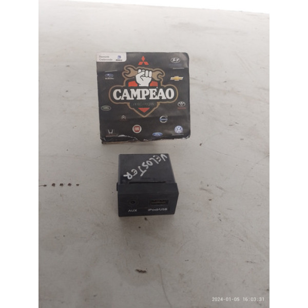 Conector Usb Hyundai Veloster 2011