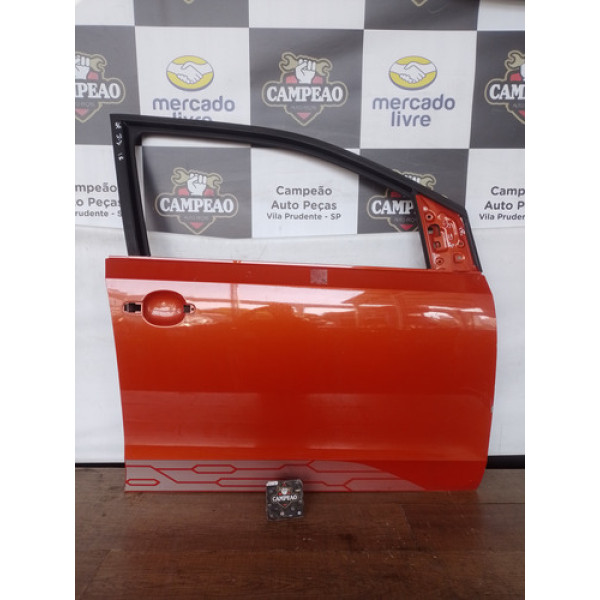 Porta Dianteira Direita Volkswagen Up 2018 C/detalhe 