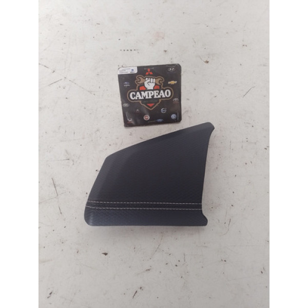 Acabamento Painel Esquerdo Chevrolet Tracker 2021