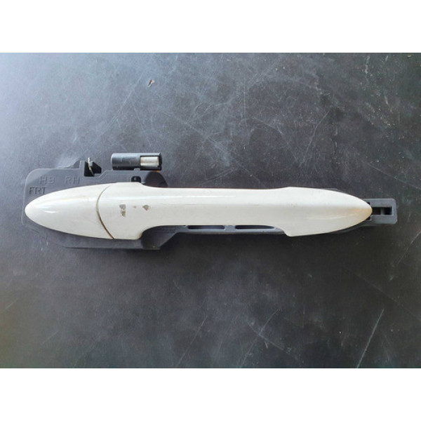 Maçaneta Externa Dianteira Direita Hyundai Hb20 2015