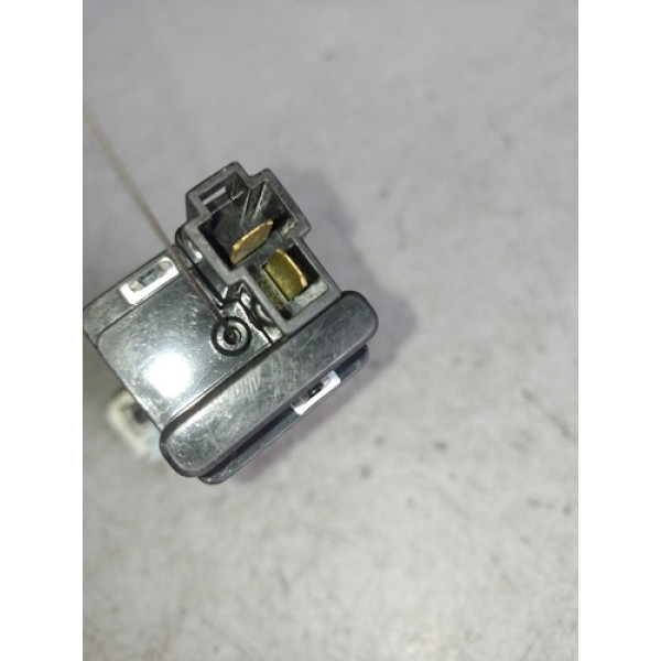 Trava Portinhola Combustível Hyundai Azera 2009 C/detalhe 