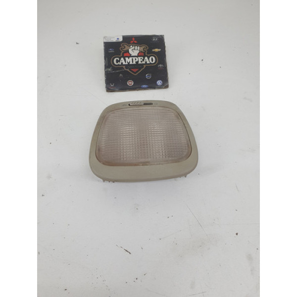 Luz Cortesia Volkswagen Gol G2 2004