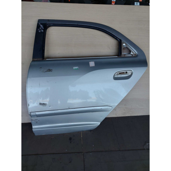 Porta Traseira Esquerda Chevrolet Cobalt 2015 Com Detalhe