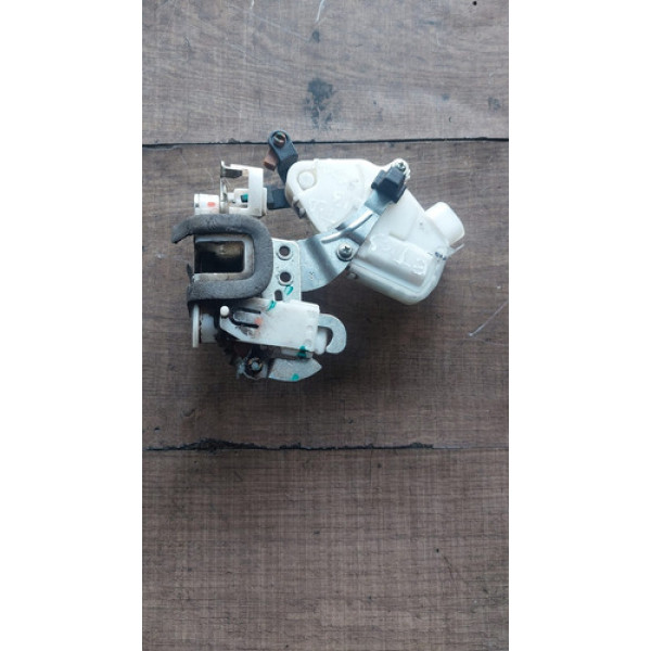 Fechadura Traseira Direita Toyota Etios 2013 Sedan