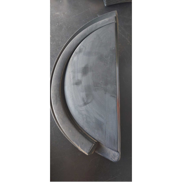 Acabamento Lateral Direita Peugeot 208 2017