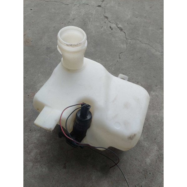 Reservatório De Água Para-brisa Gm Agile 2012