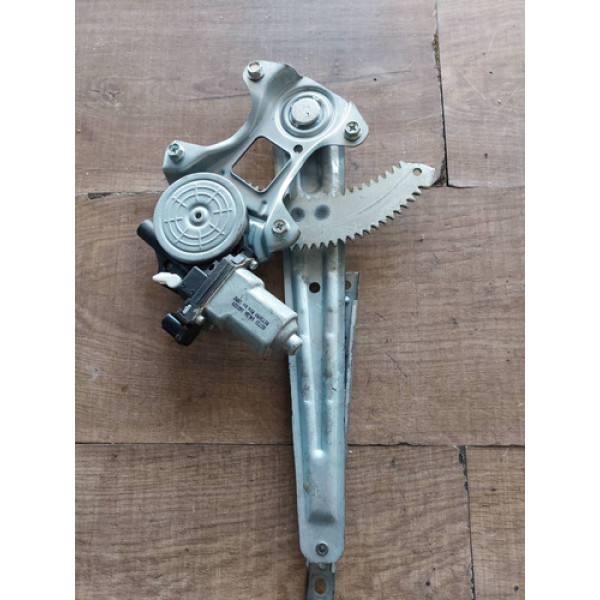 Maquininha De Vidro Traseira Direita Nissan Versa 2011