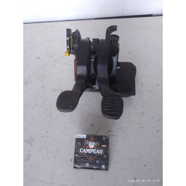 Pedaleira Fiat Mobi 2020