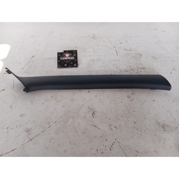 Acabamento Direito Coluna Parabrisa Renault Duster 2015