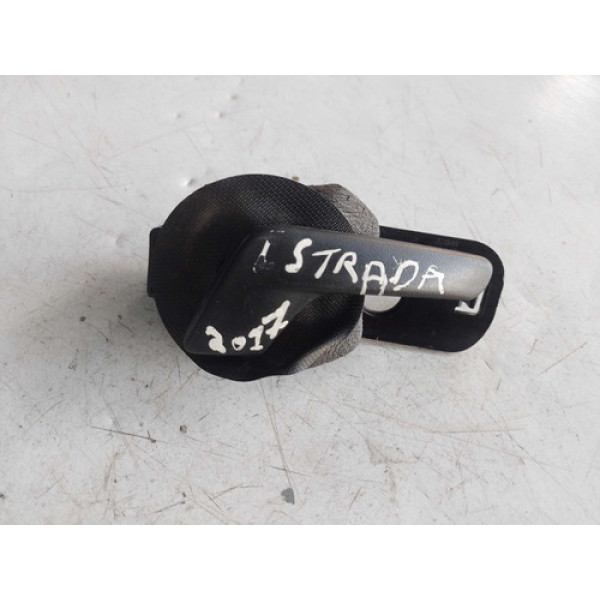 Maçaneta Interna Direita Fiat Strada 2017 