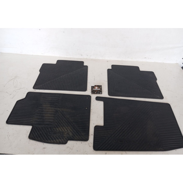 Jogo De Tapete Nissan Versa 2020