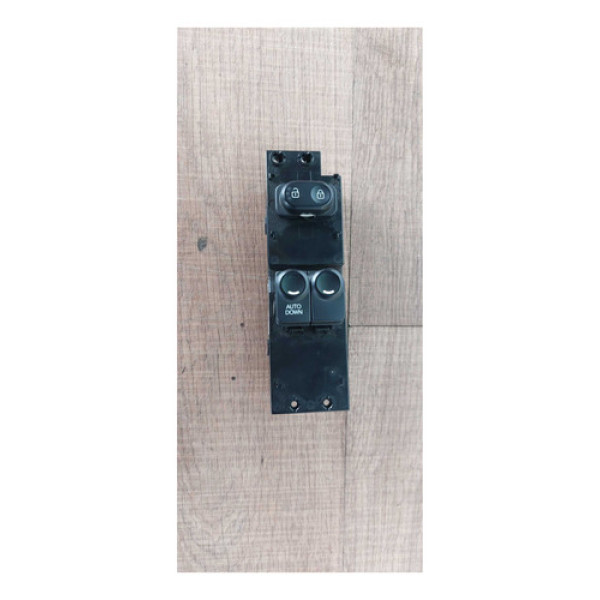 Comando Botão Vidro Eletrico Porta Dianteira Hb20 2015