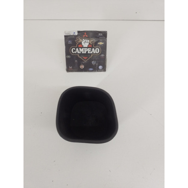 Borracha Porta Copos Cinzeiro Chevrolet Tracker 2014