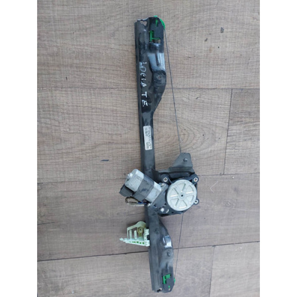 Maquininha De Vidro Traseira Esquerda Fiat Idea 2014