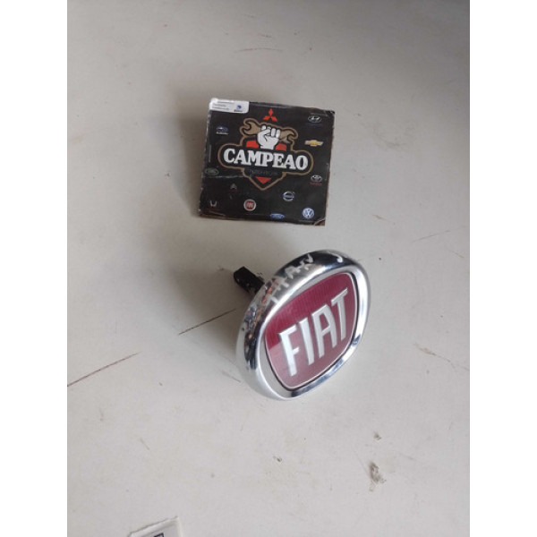 Emblema Tampa Traseiro Fiat Gran Siena 2012