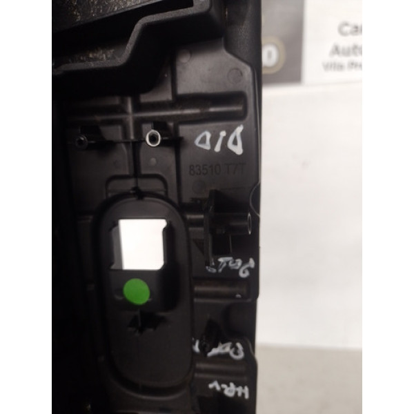 Moldura Acabamento Puxador Dianteiro Direito Honda Hrv 2017