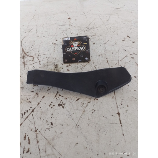 Moldura Acabamento Paralama Direito Chevrolet Onix 2018