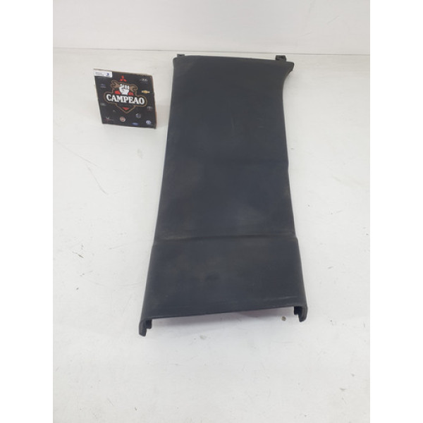 Acabamento Coluna Direita Volkswagen Polo 2007