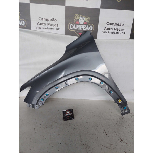 Paralama Esquerdo Chevrolet Tracker 2021