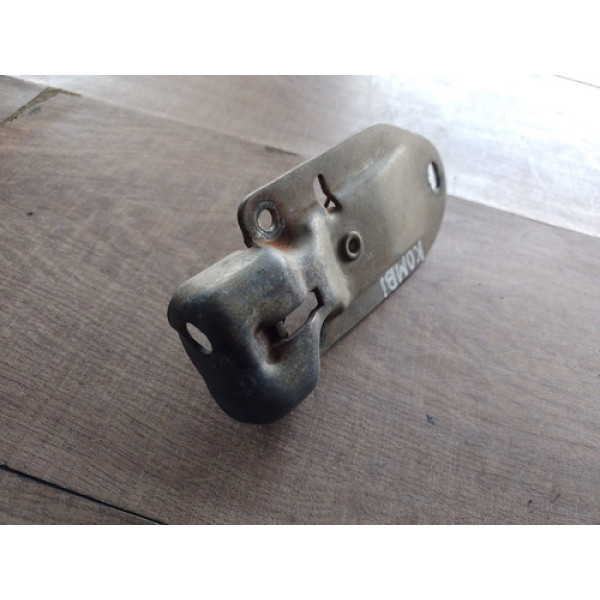 Fechadura/batente Porta Meio Volkswagen Kombi 2010