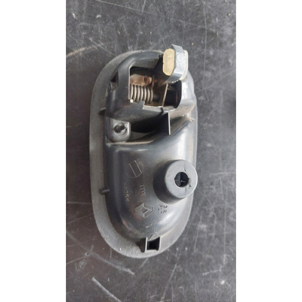 Maçaneta Interna Dianteira Direita Renault Sandero 2015 