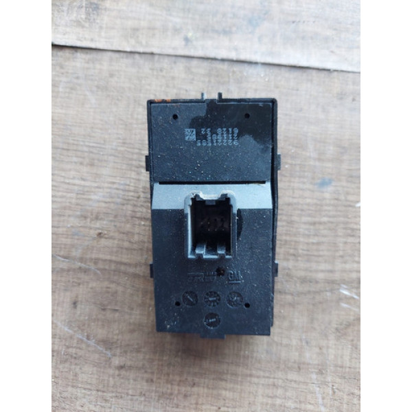 Botão Vidro Dianteiro Direito Ford Focus 2010