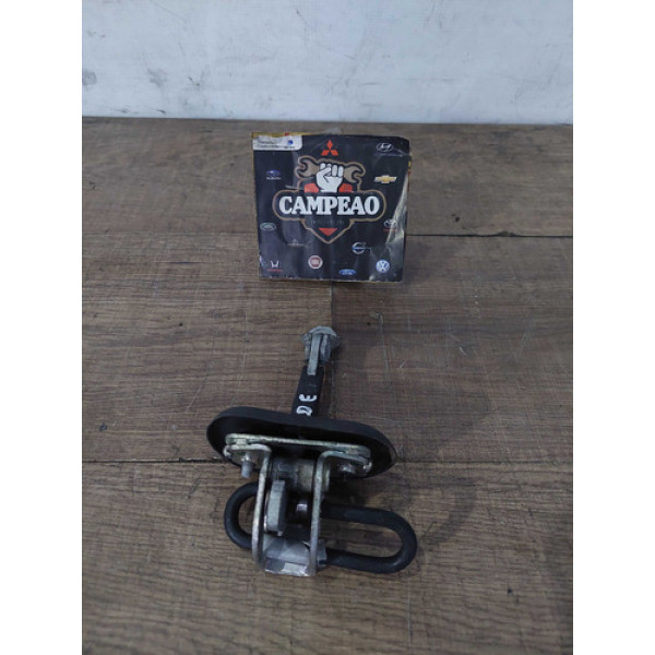 Limitador Porta Dianteira Esquerda Fiat Linea 2015