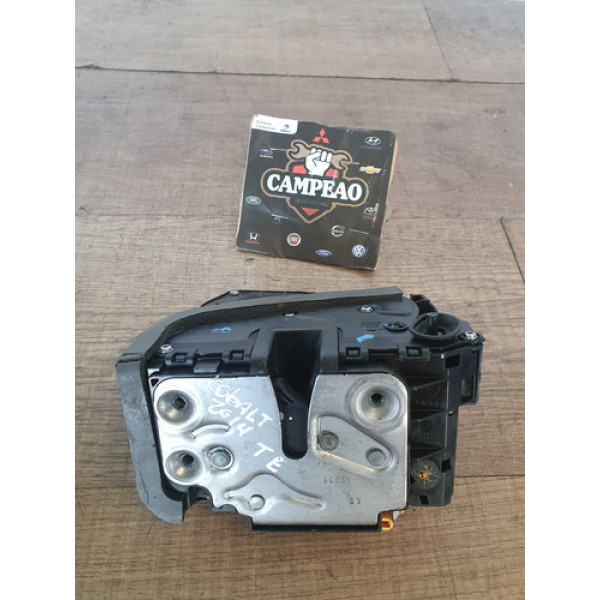 Fechadura Porta Traseira Esquerda Gm Chevrolet Cobalt 2014