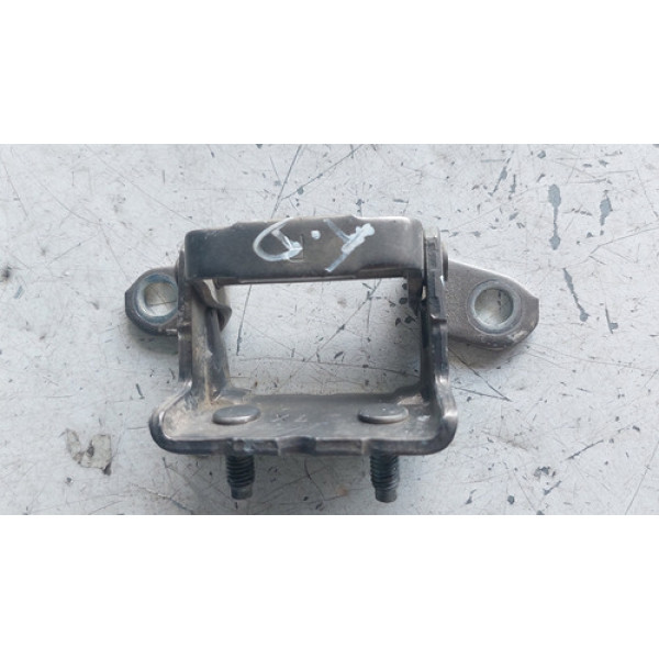 Dobradiça Traseira Direita Superior Versa 2018