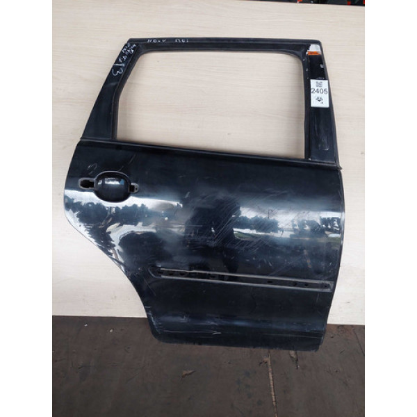 Porta Traseira Direita Vw  Polo Sedan 2005  C Detalhe