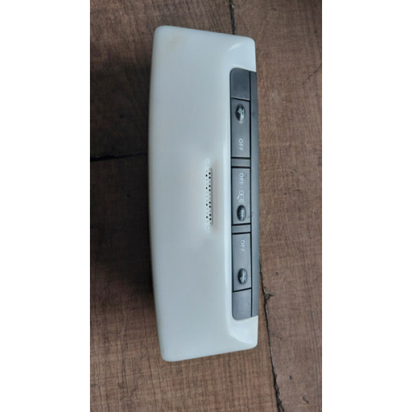 Luz De Teto Cortesia Nissan Kicks 2019