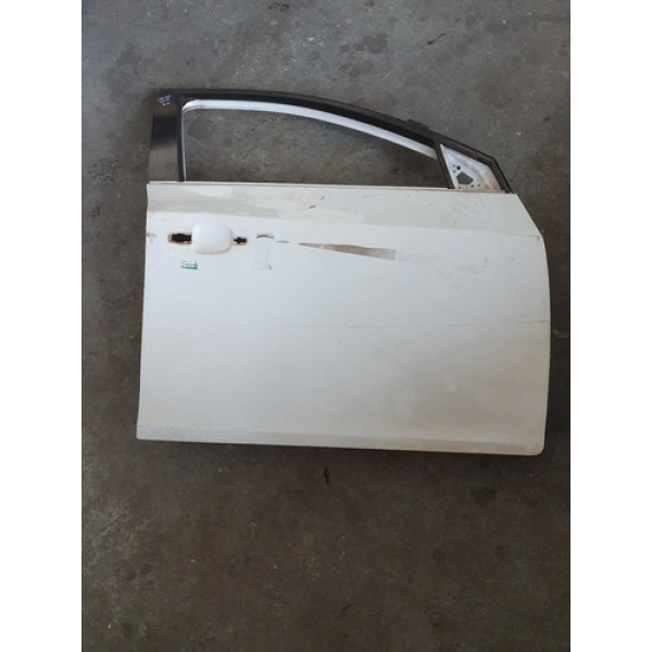 Porta Dianteira Direita Gm Chevrolet Cruze Hatch 2014